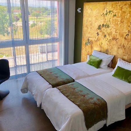 Hotel Schlafstadt Eimeldingen エクステリア 写真